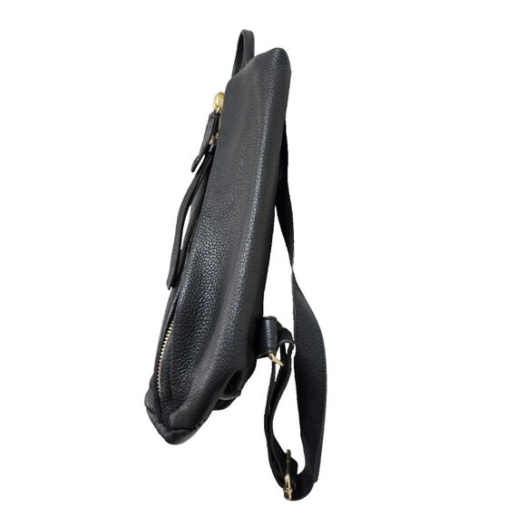 Aimee Kestenberg Tamitha Black leather Backpack with Gold Zipper - Picture 4 of 11